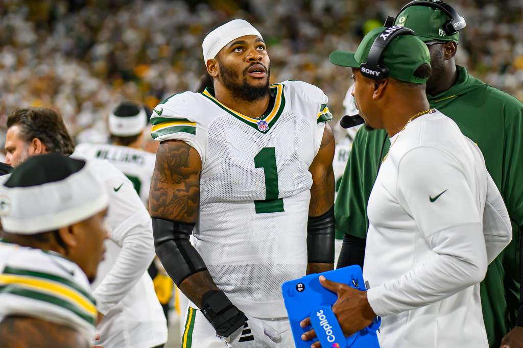 2025 Commanders at Packers 06.jpg