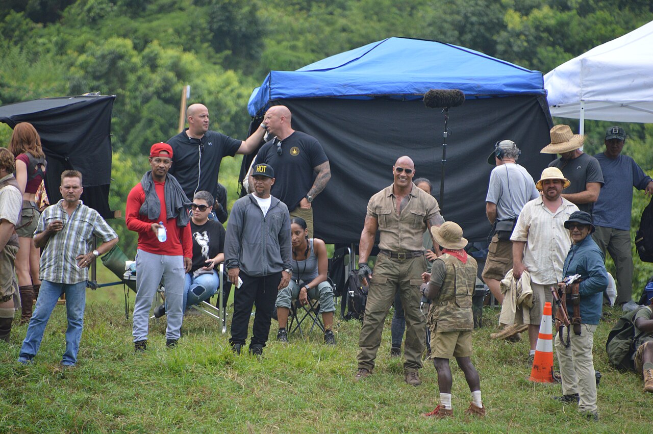 Dwayne Johnson and Kevin Hart, Jumanji - Welcome to the Jungle, Koaloa Ranch in Hawaii.jpg
