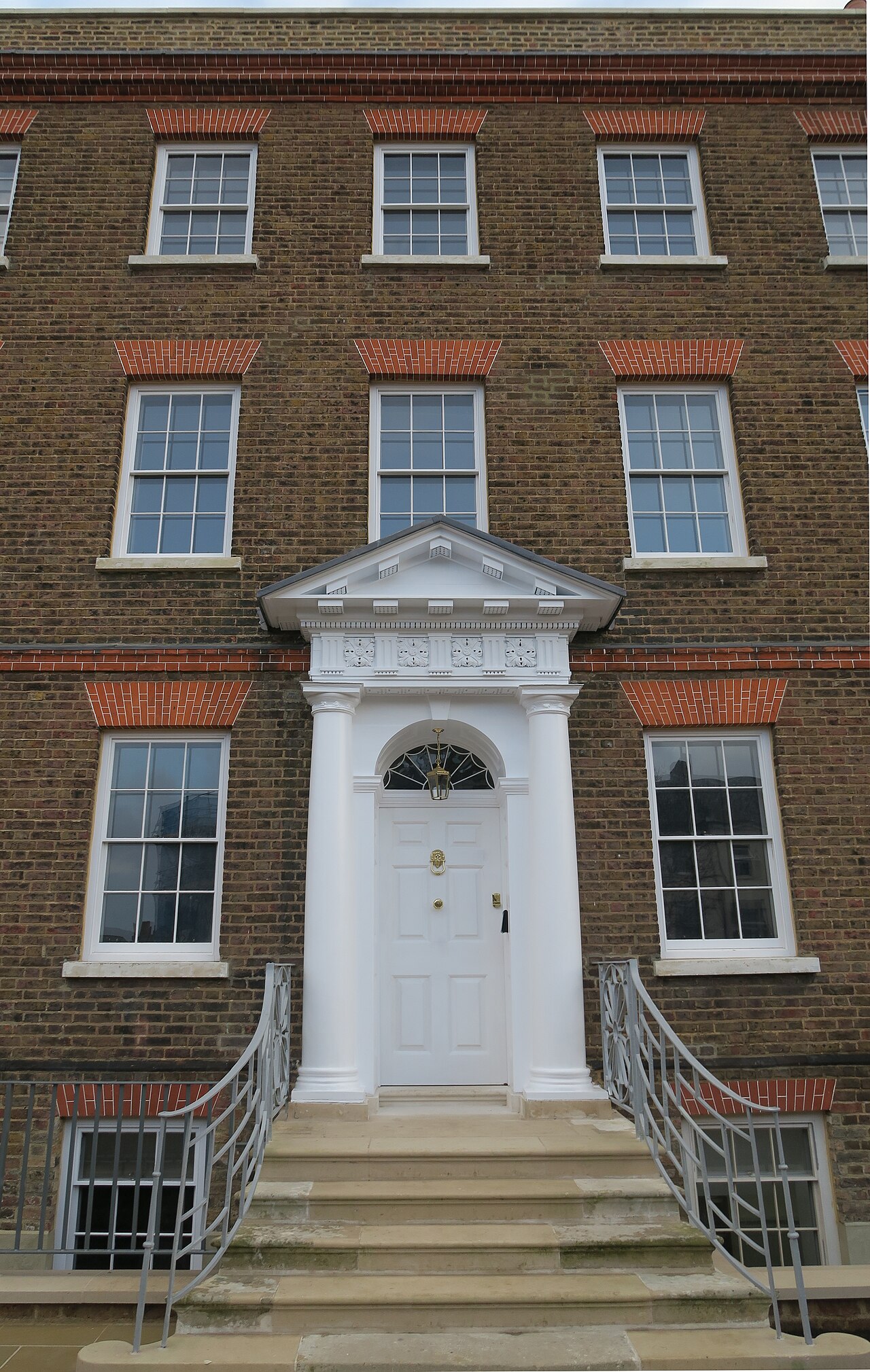Percy House, Tottenham Hotspur.jpg
