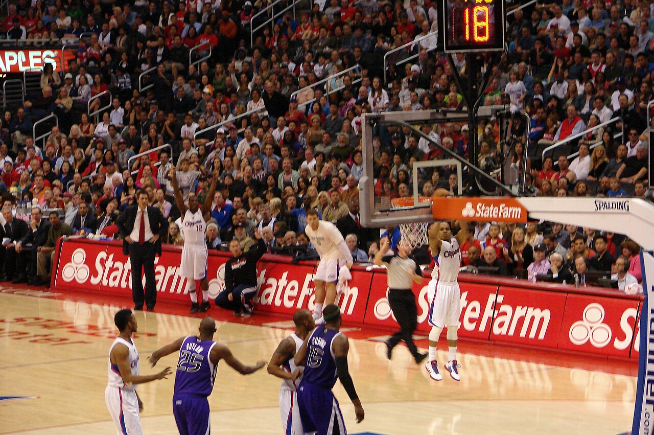 NBA Kings vs Clippers 1.jpg