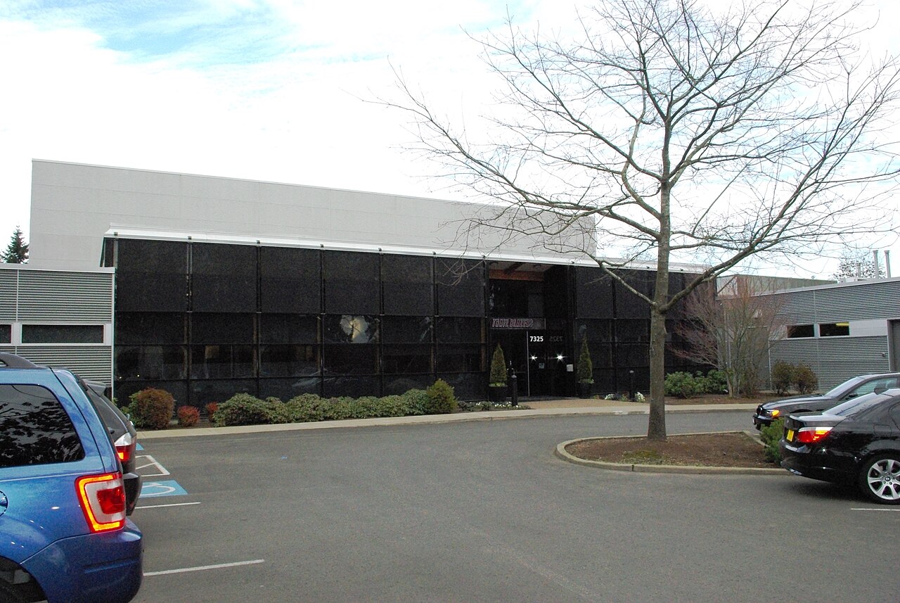 Portland Trail Blazers Practice Facility and HQ.jpg