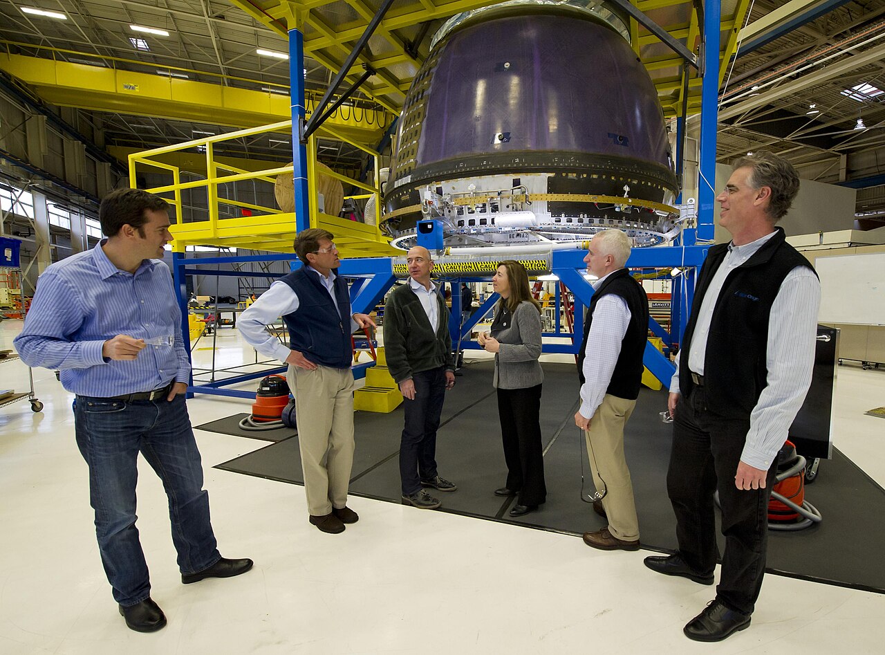 NASA Deputy Administrator Tours Blue Origin.jpg