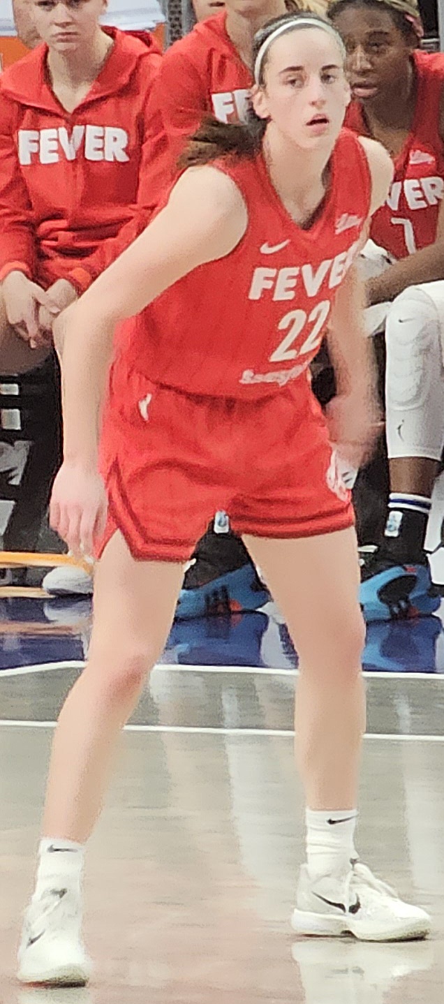 Caitlin clark 613 3.jpg