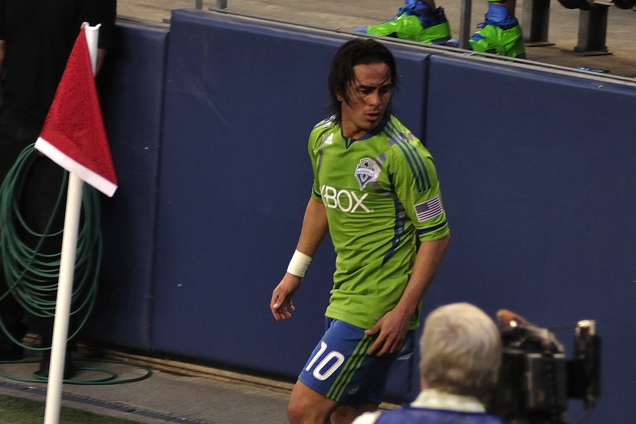 Mauro Rosales vs Vancouver Whitecaps.jpg