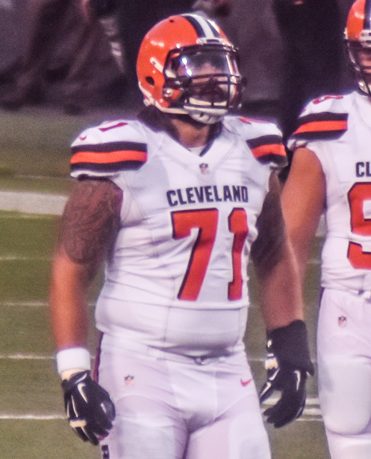 Nick Hayden 2016 preseason.jpg