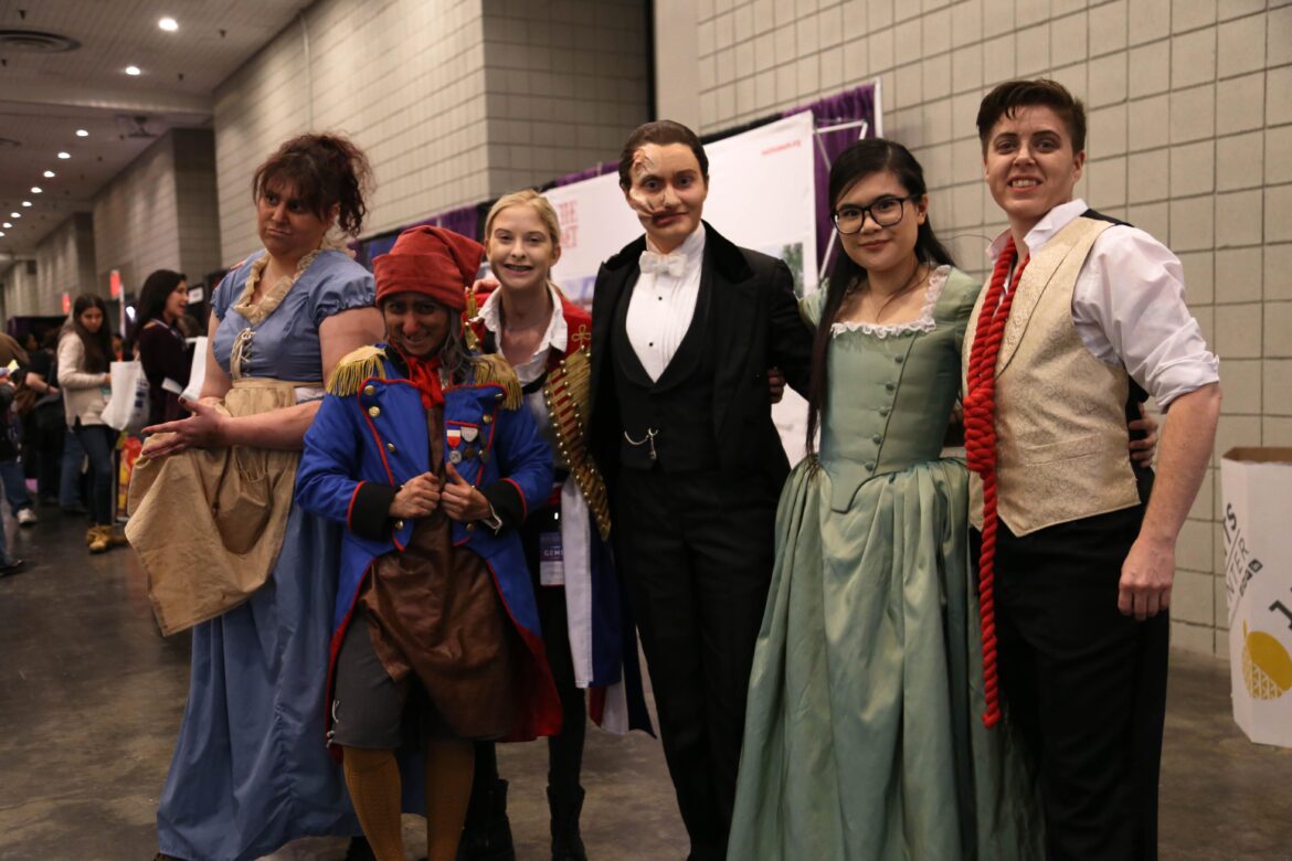 Marquis Magic: Uniting Passionate Fans at BroadwayCon 10 in NYC