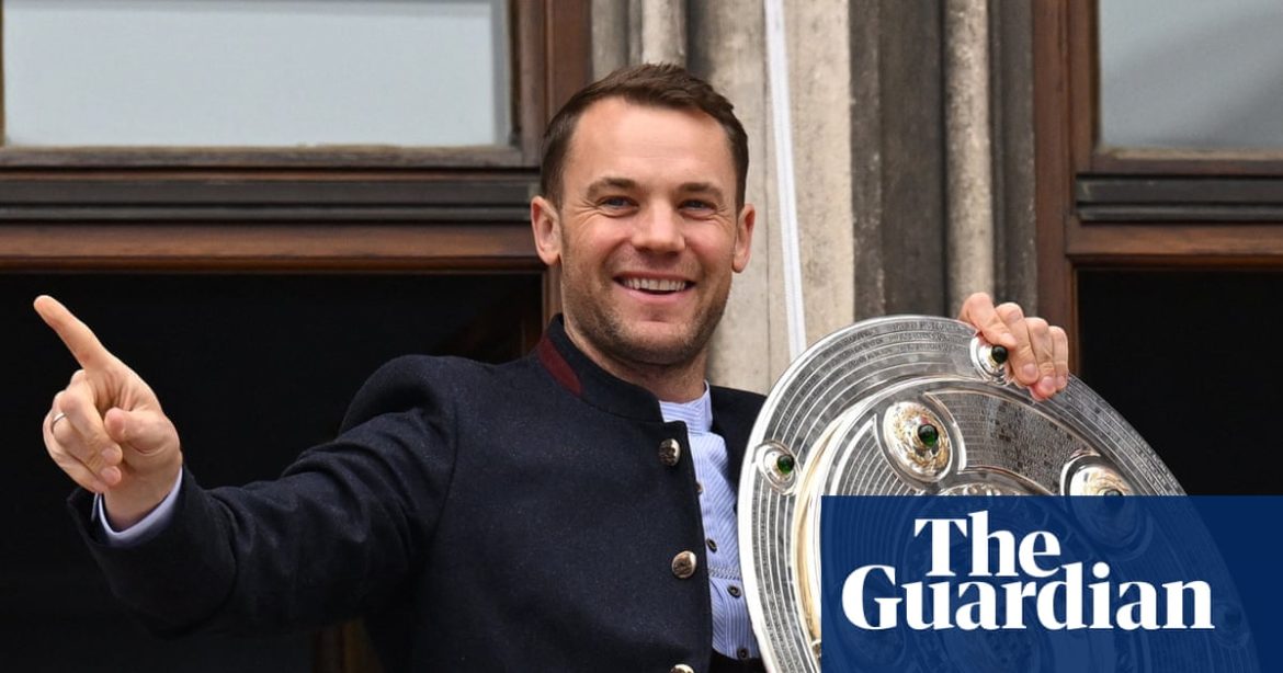 The Return of Manuel Neuer and Squad Dynamics